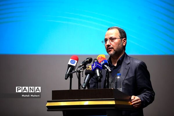 آیین رونمایی نسخه ارتقاء یافته سامانه جامع مراقبت های روانی اجتماعی دانش آموزان «نماد»