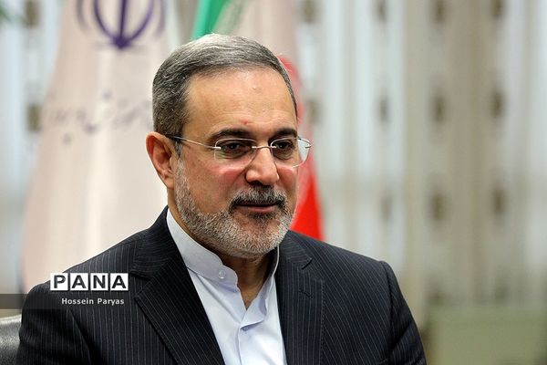 گفت‌وگوی وزیر آموزش‌وپرورش با مدیران مدارس و مناطق سراسر کشور