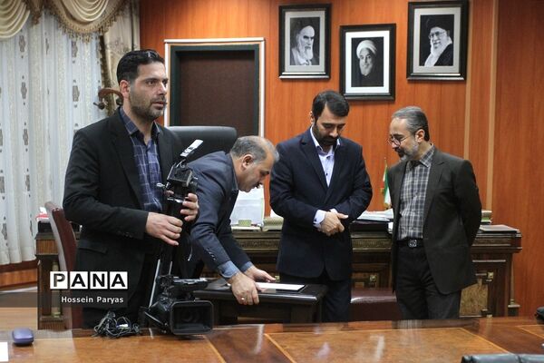 گفت‌وگوی وزیر آموزش‌وپرورش با مدیران مدارس و مناطق سراسر کشور
