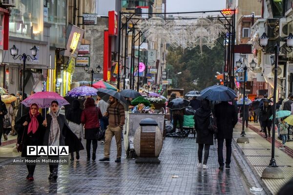 روز های بارانیِ پاییز ارومیه