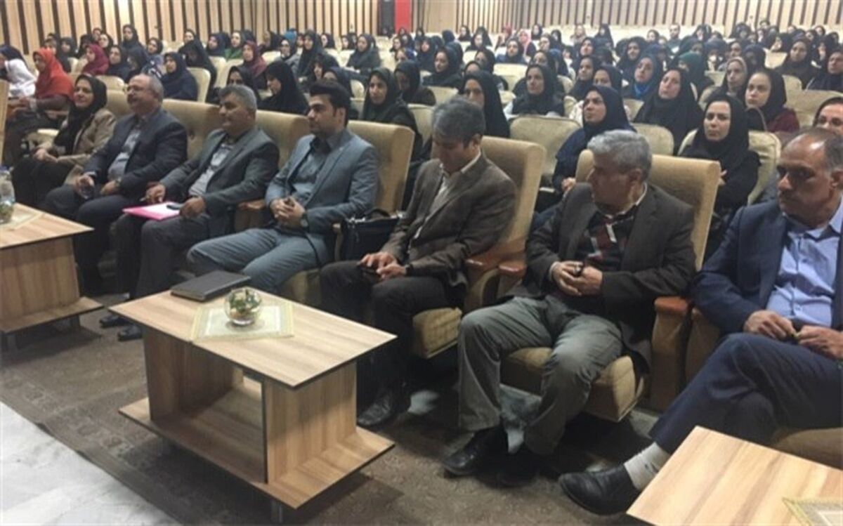 چهارمین کارگاه تخصصی آموزشی ـ توجیهی سلامت دهان ودندان دانش آموزان برگزار شد