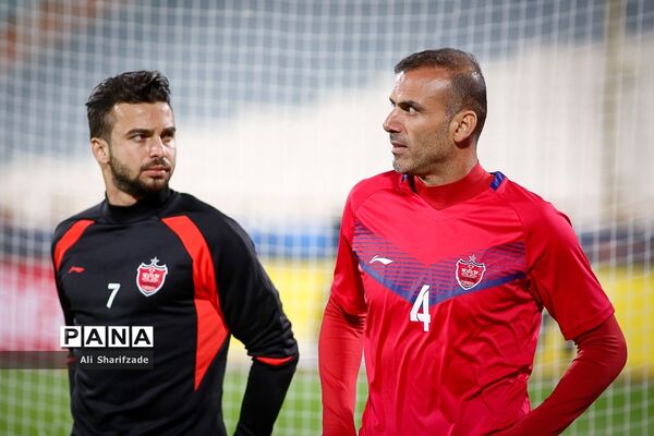 تمرین تیم‌های پرسپولیس و کاشیما آنتلرز پیش از بازی فینال جام باشگاه‌های آسیا