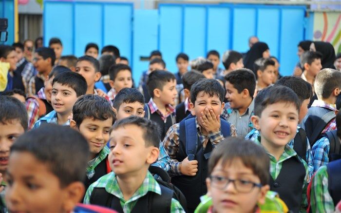 لاری‌پور، متخصص آموزش پزشکی: مدرک‌گرایی با اصلاح سیاست پذیرش دانشجو باید اصلاح شود