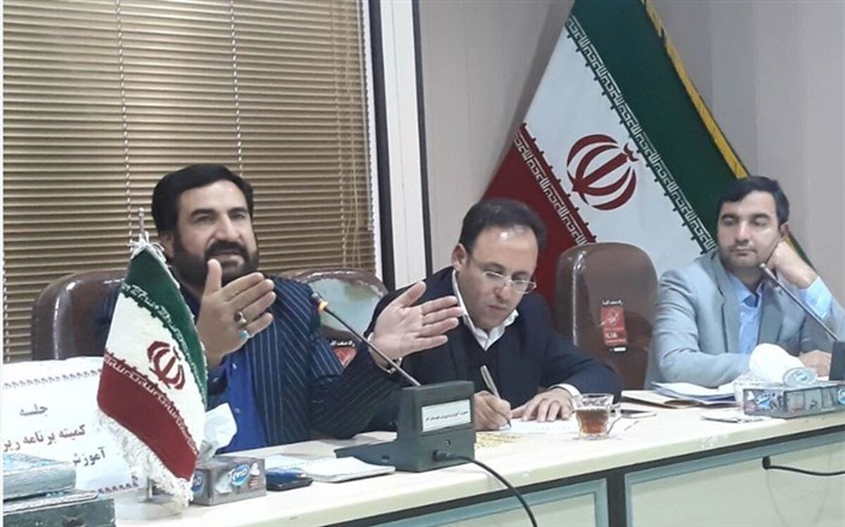 اکرمی: سند تحول بنیادین میثاق ملی نظام تعلیم و تربیت است