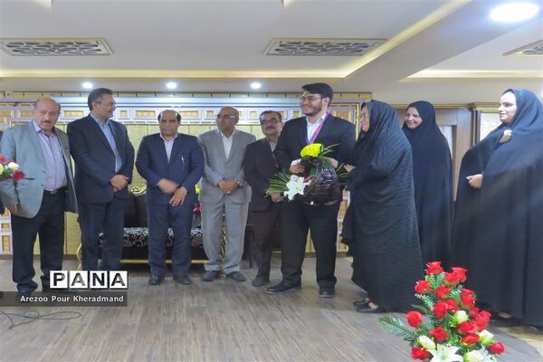 تجلیل از اولین مدال آور یزدی در المپیاد جهانی نجوم و اختر فیزیک