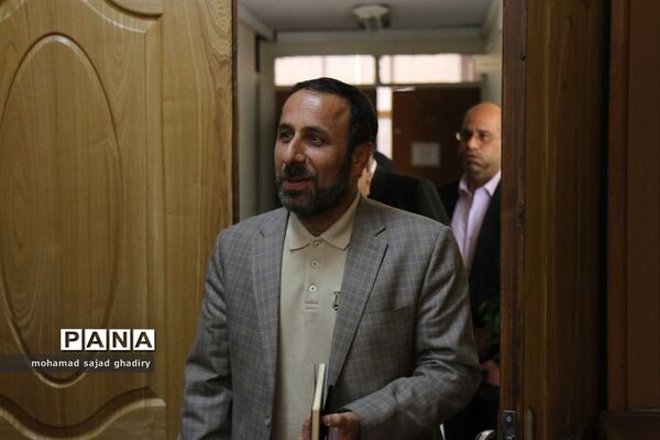 مراسم تودیع و معارفه مدیرکل آموزش و پرورش شهر تهران