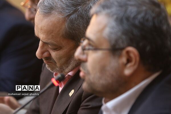 مراسم تودیع و معارفه مدیرکل آموزش و پرورش شهر تهران