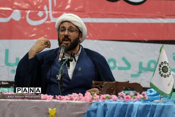 عید بزرگ بیعت با امام عصر(عج) در ارومیه