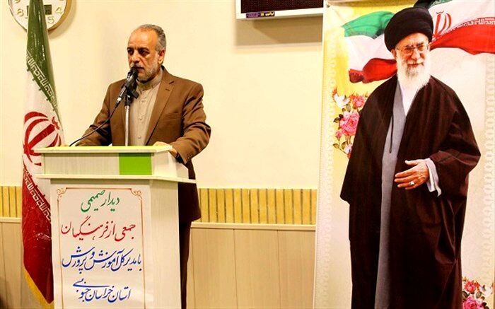 همه برای تحول در آموزش و پرورش بسیج شوند