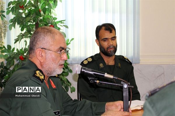 نشست خبری به مناسبت بزرگداشت هفته بسیج