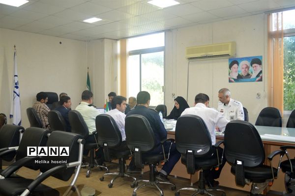 دومین جلسه کمیته استانی  مانور سراسری زلزله و ایمنی در بوشهر
