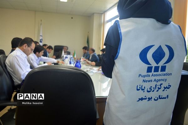 دومین جلسه کمیته استانی  مانور سراسری زلزله و ایمنی در بوشهر