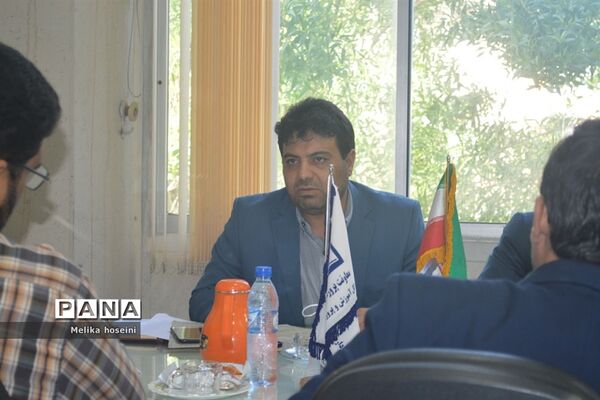 دومین جلسه کمیته استانی  مانور سراسری زلزله و ایمنی در بوشهر
