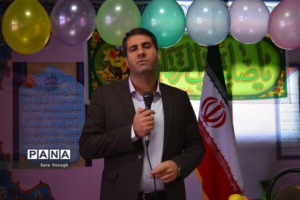 جلسه هم اندیشی مدیران و آموزگاران در شهریار