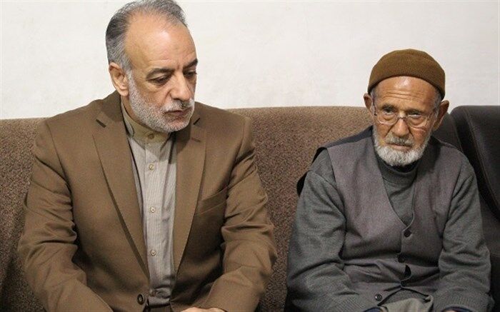 انتقال پیام شهدا مهم ترین رسالت آموزش و پرورش