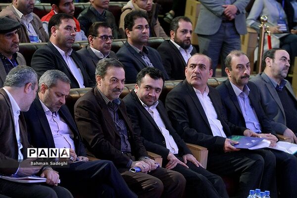 مراسم تجلیل از دانش‌آموزان کتابخوان برتر سراسر کشور