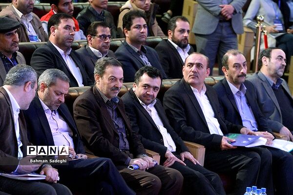مراسم تجلیل از دانش‌آموزان کتابخوان برتر سراسر کشور