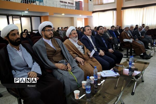 همایش ائمه جماعات روحانی و فرهنگی  مدارس در میانه