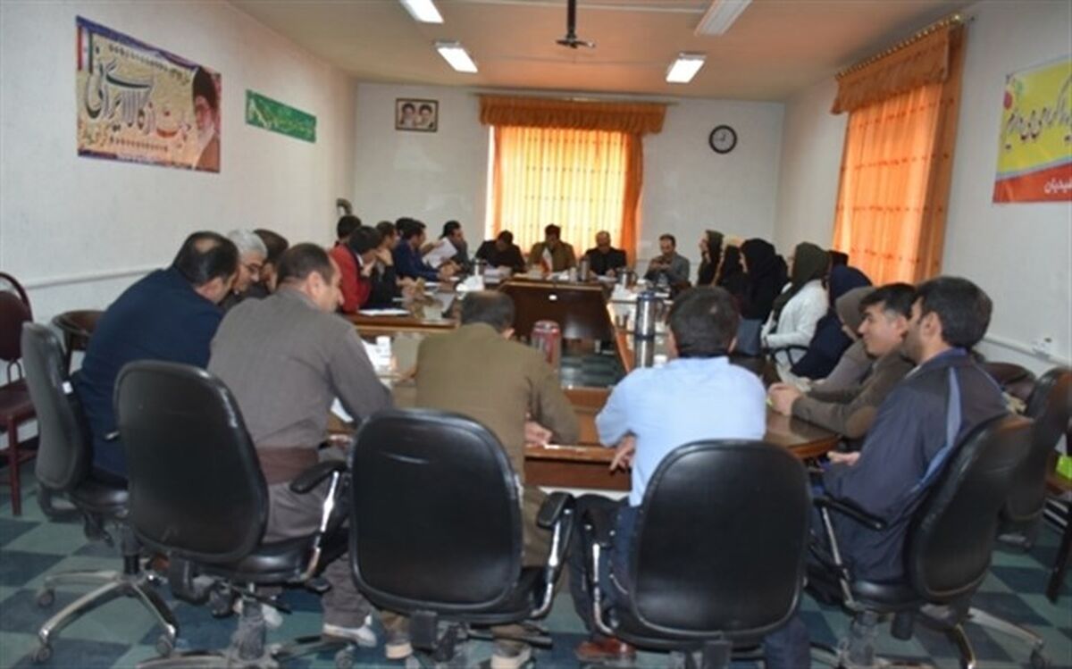 سرپرستان مدارس شبانه روزی شهرستان دیواندره تشکیل جلسه دادند