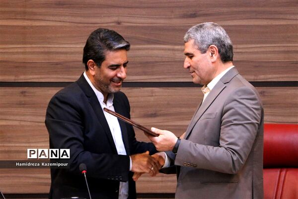 جلسه تودیع و معارفه مدیرکل آموزش و پرورش شهرستان‌های استان تهران