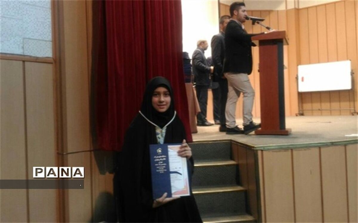 راهیابی دانش آموز دبیرستان دکتر شاهی به مسابقات جهانی