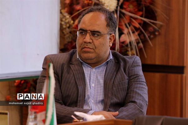 جلسه شورای معاونین پرورشی و فرهنگی مناطق 19 گانه شهر تهران