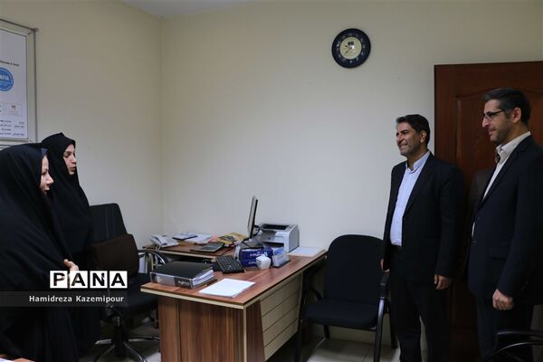دیدار مدیرکل آموزش‌و‌پرورش شهرستان‌های استان تهران با همکاران اداری