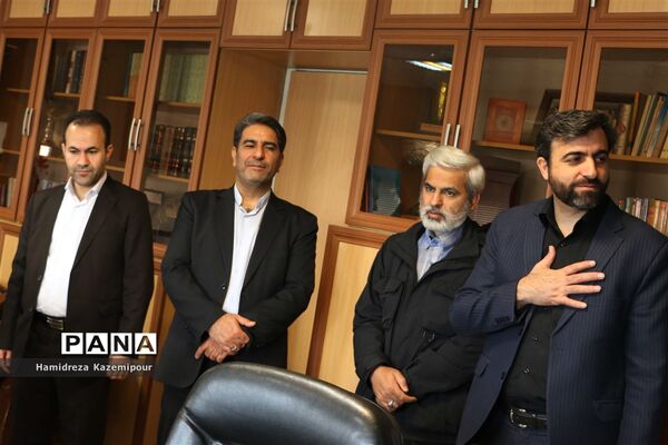 دیدار مدیرکل آموزش‌و‌پرورش شهرستان‌های استان تهران با همکاران اداری