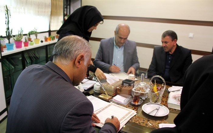 تفاهم‌نامه ادارات کل آموزش و پرورش و کتابخانه‌های عمومی استان آذربایجان شرقی امضا شد