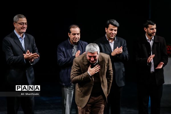 افتتاحیه پانزدهمین جشنواره بین المللی فیلم مقاومت