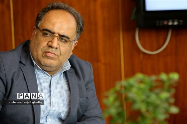 جلسه هماهنگی بزرگداشت چهلمین سال پیروزی انقلاب اسلامی