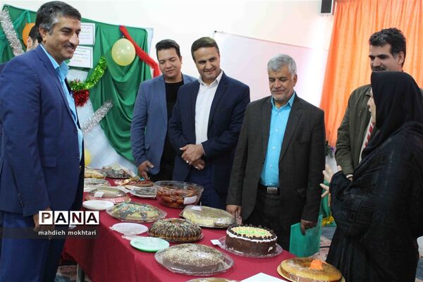 برگزاری جشنواره کیک در مدرسه رضوانی اشکذر