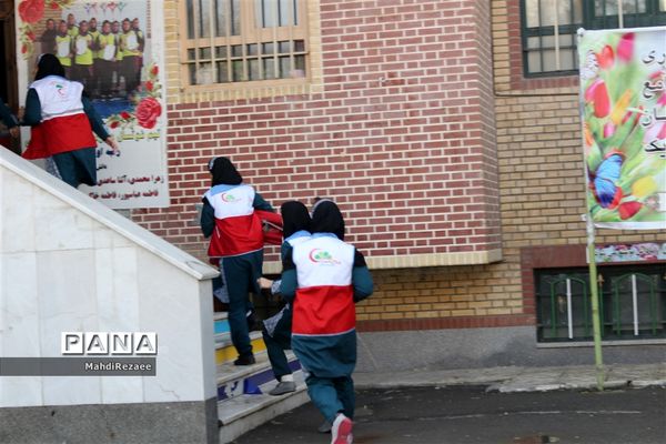 بیستمین مانور کشوری زلزله در استان البرز