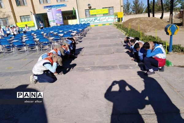بیستمین مانور سراسری زلزله درشهرستان درمیان