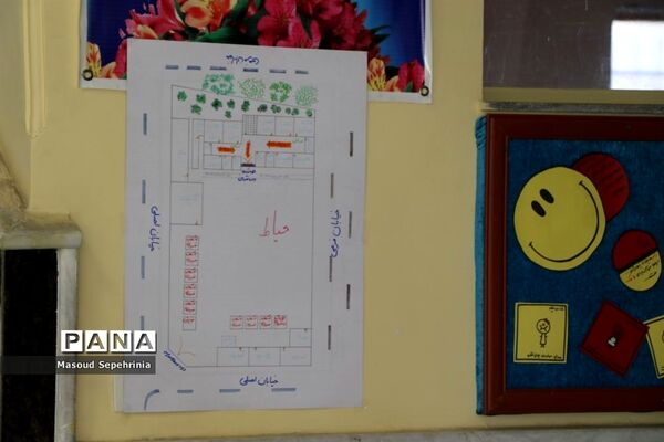 بیستمین مانور سراسری زلزله در هنرستان باقرالعلوم در تبریز