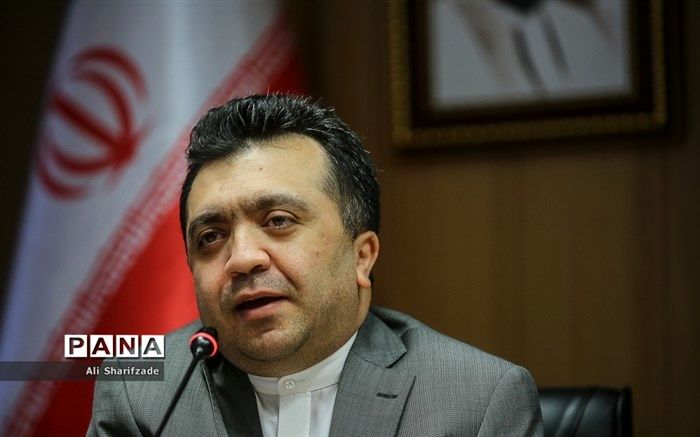 معاون حقوقی آموزش‌وپرورش: نخبگان آموزش‌وپرورش پیشتازان عرصه تعلیم و تربیت هستند