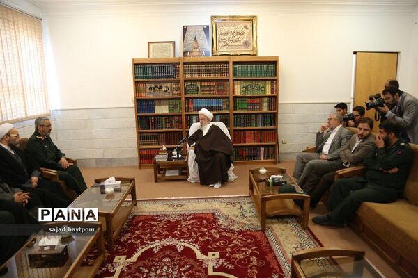 دیدار رئیس سازمان بسیج مستضعفین با علما و مراجع تقلید در قم