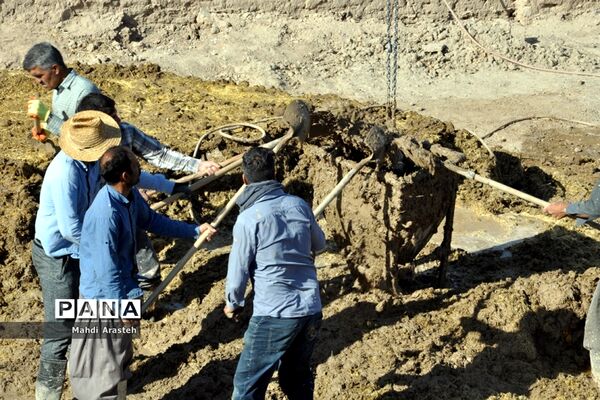 «بام اندود» یکی از آیین‌های قدیمی مردم خراسان جنوبی