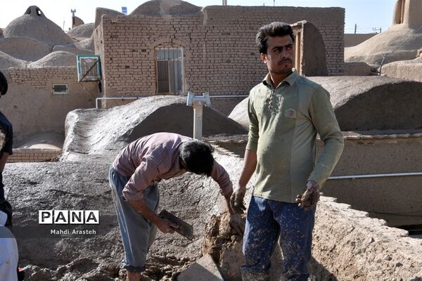 «بام اندود» یکی از آیین‌های قدیمی مردم خراسان جنوبی
