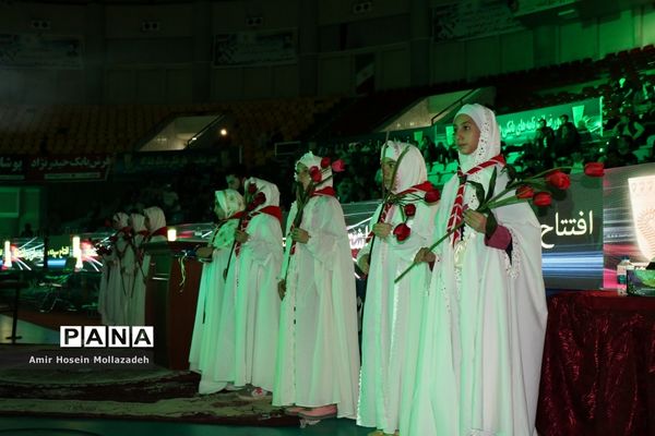 آئین افتتاحیه رقابت های بین المللی کشتی «جام شاهد»