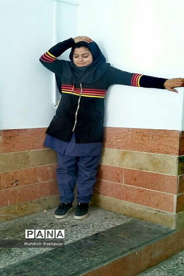 بیستمین مانور سراسری زلزله دردبیرستان دخترانه فخرالزمان قریب