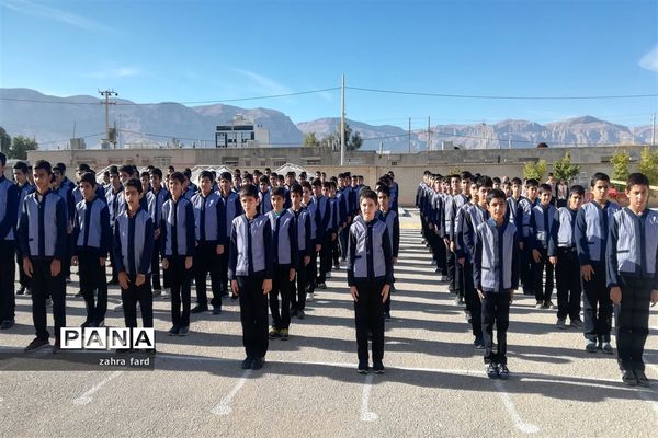 برگزاری بیستمین مانور زلزله و ایمنی در مدارس نی ریز