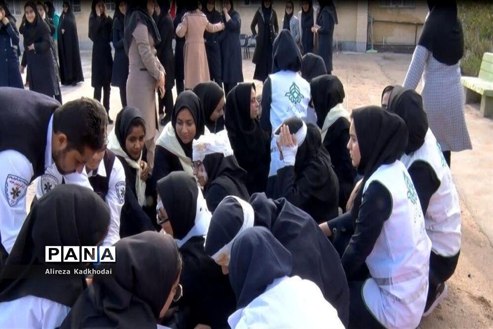 مانورسراسری زلزله در منطقه دستگردان