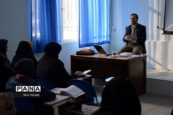کارگاه توانمند سازی فرهنگیان پیشتاز در شهریار