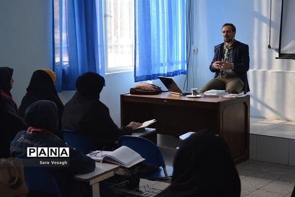 کارگاه توانمند سازی فرهنگیان پیشتاز در شهریار