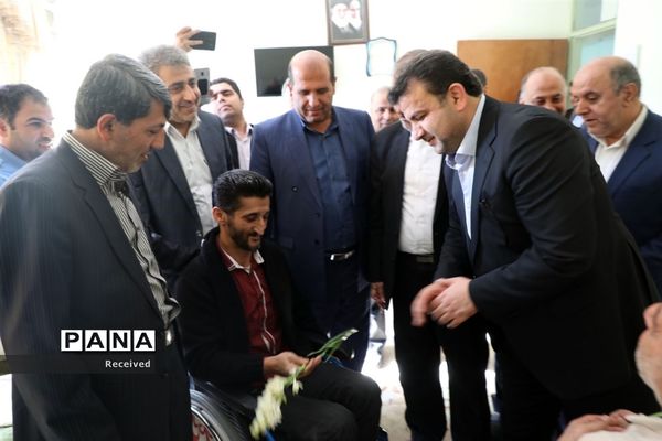 دیدار استاندار جدید مازندران با جمعی از جانبازان