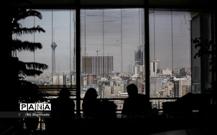 هوای تهران در آستانه ناسالم برای گروه‌های حساس