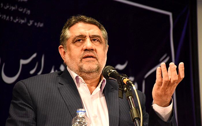 توجه به سند تحول بنیادین آموزش و پرورش باید از مقطع ابتدایی آغاز شود