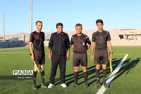 دیدار تیم های ارشاد گله‌دار و  قیر و کارزین