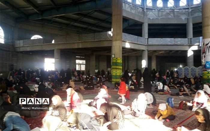 حضور هشتصد نفر ازاقشار مردم در مسابقه کتابخوانی شهرقدس